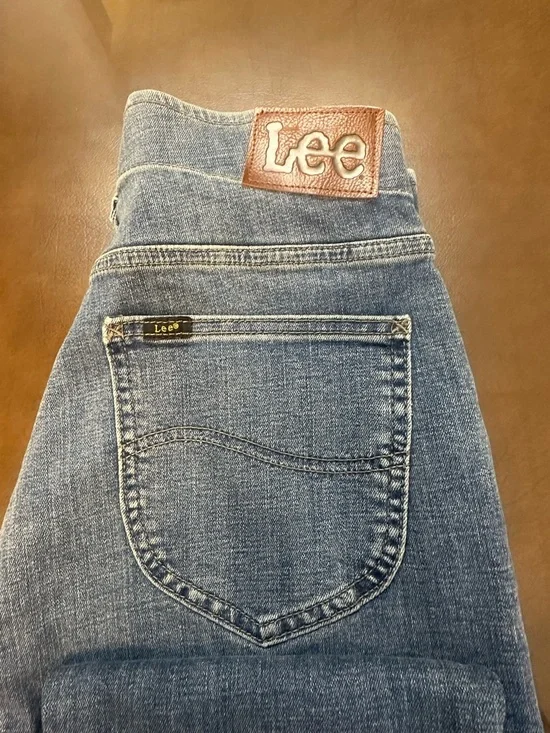 Lee Light Blue Extreme Motion Straight Fit Jeans - Picture 6 of 15